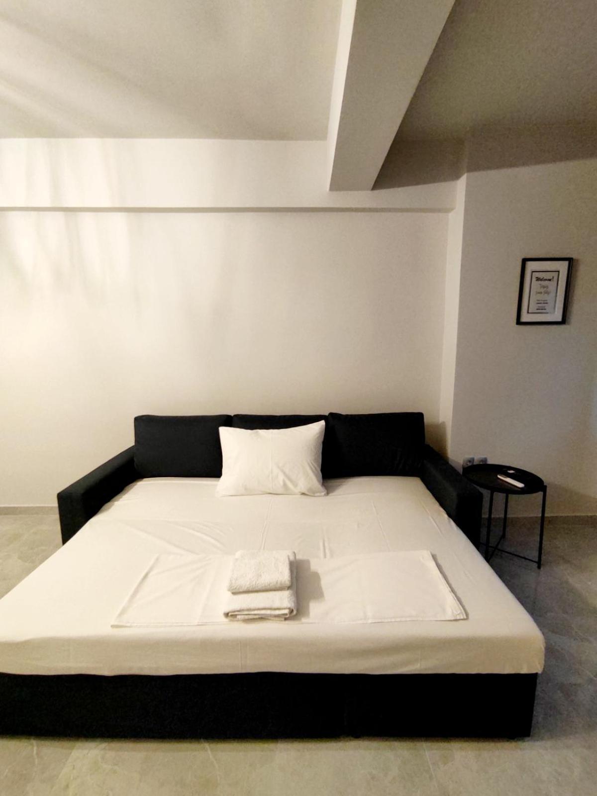 Seaside Luxury Suites By Sarigianni Paralía Pokoj fotografie